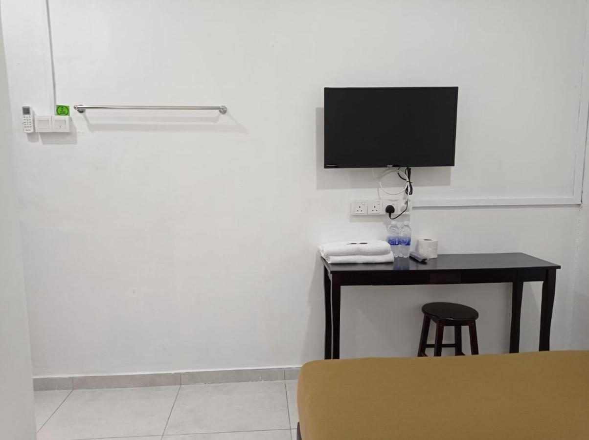 E1397 Homestay *